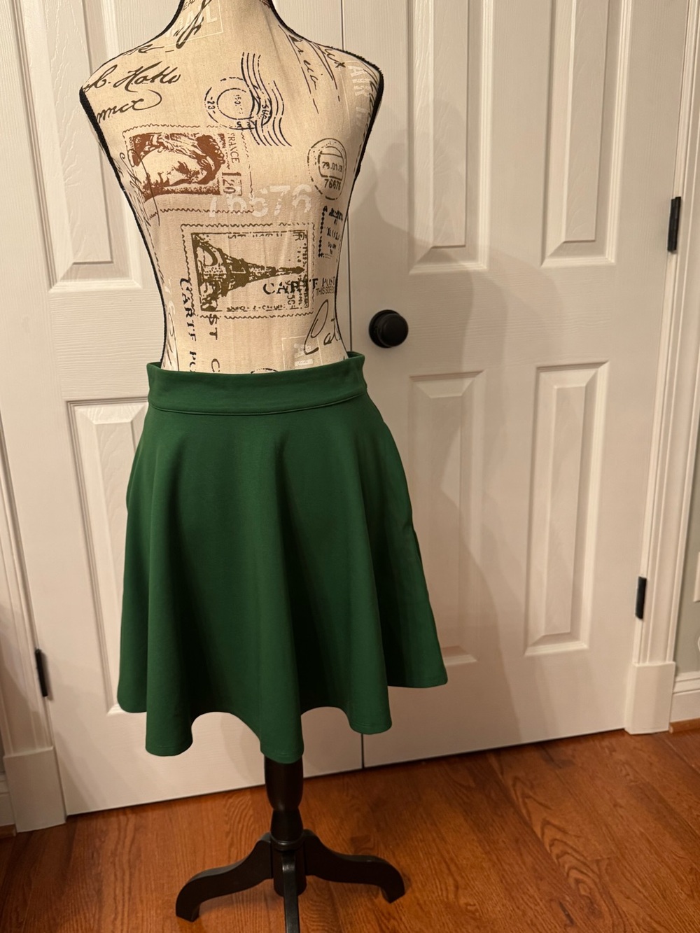 Modcloth Classic Green Flared Skirt - Women - Picture 1 of 4